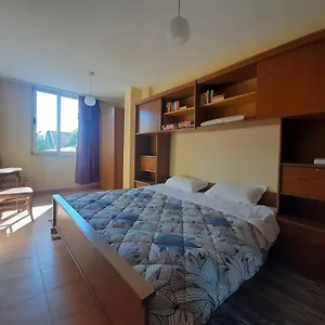 Enki's Pensión Tirana